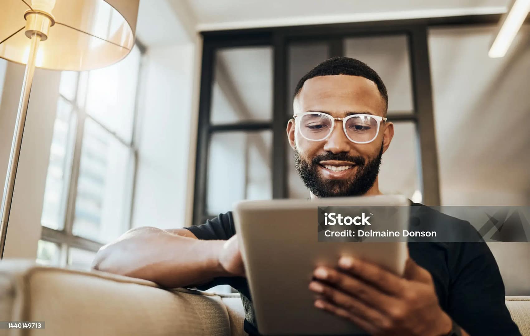 istockphoto-1440149713-2048x2048 car_buyers_assist_buy_a_car